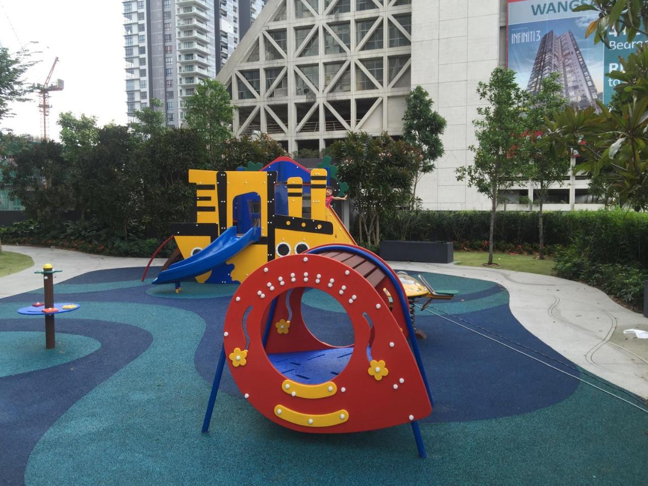 M City Center Jalan Ampang Lakeview Klcc Kl Tower Merdeka 118 Trx View Куала-Лумпур Экстерьер фото