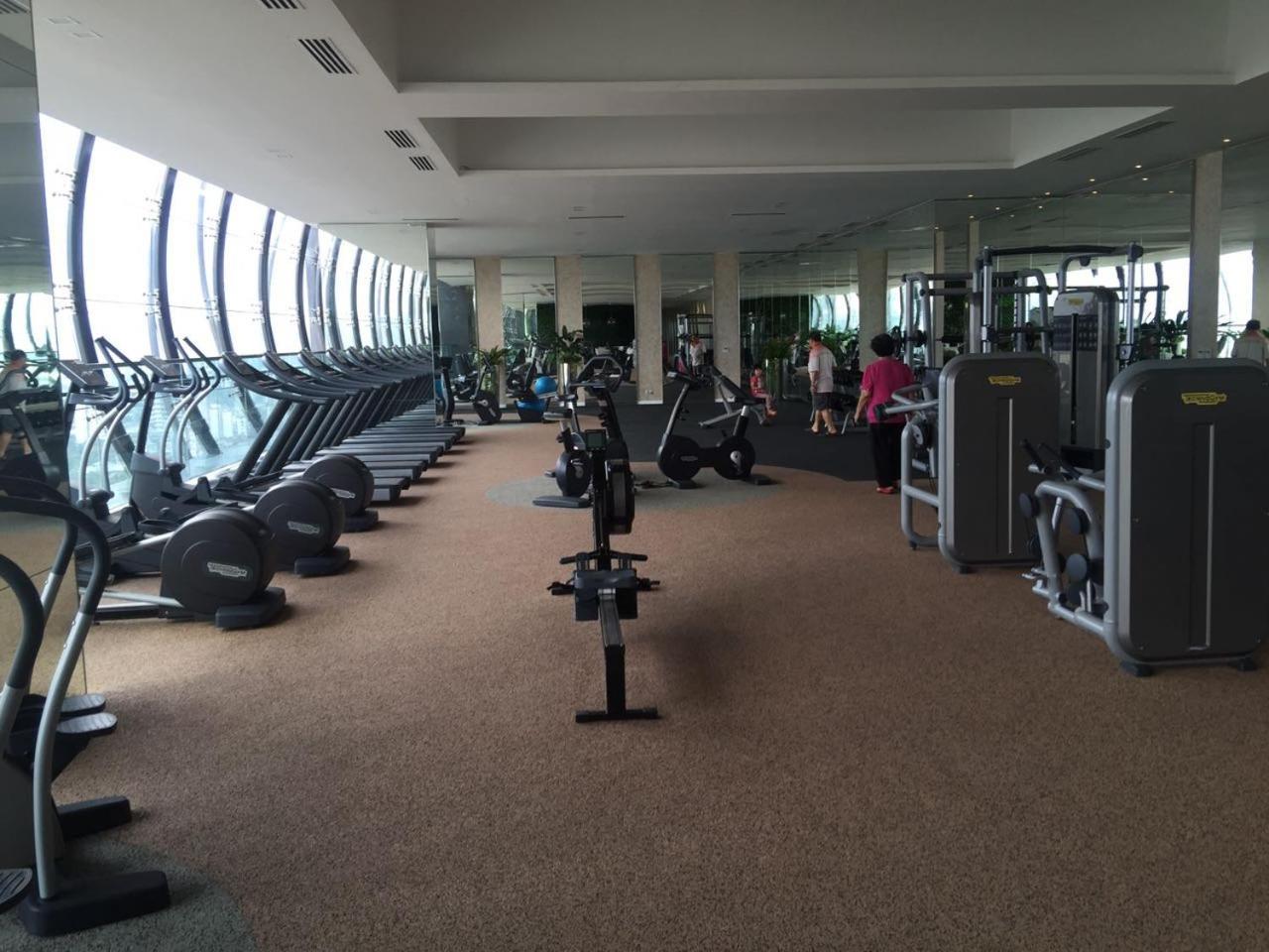 M City Center Jalan Ampang Lakeview Klcc Kl Tower Merdeka 118 Trx View Куала-Лумпур Экстерьер фото